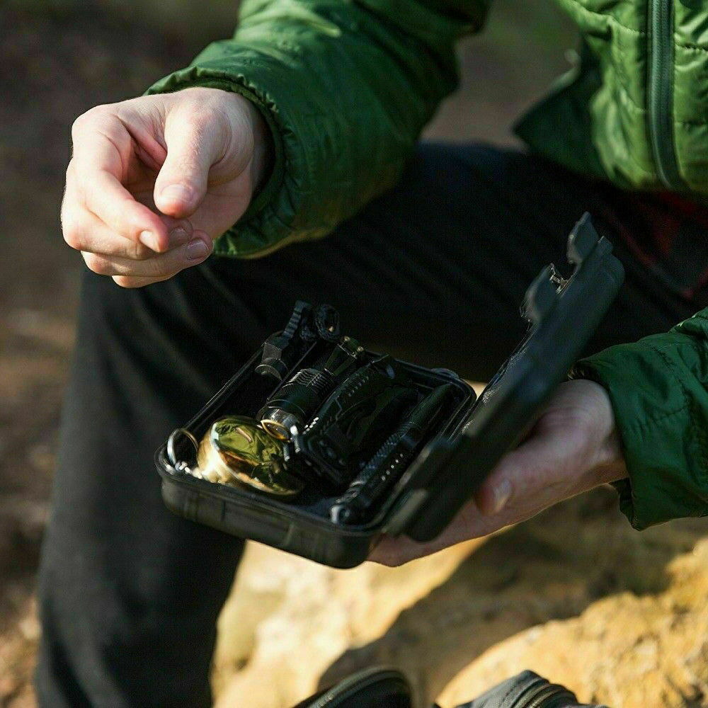 Outdoor Emergency Survival Gear Kit Camping Hiking Survival Gear Tools Kit Survival Gear And Equipment