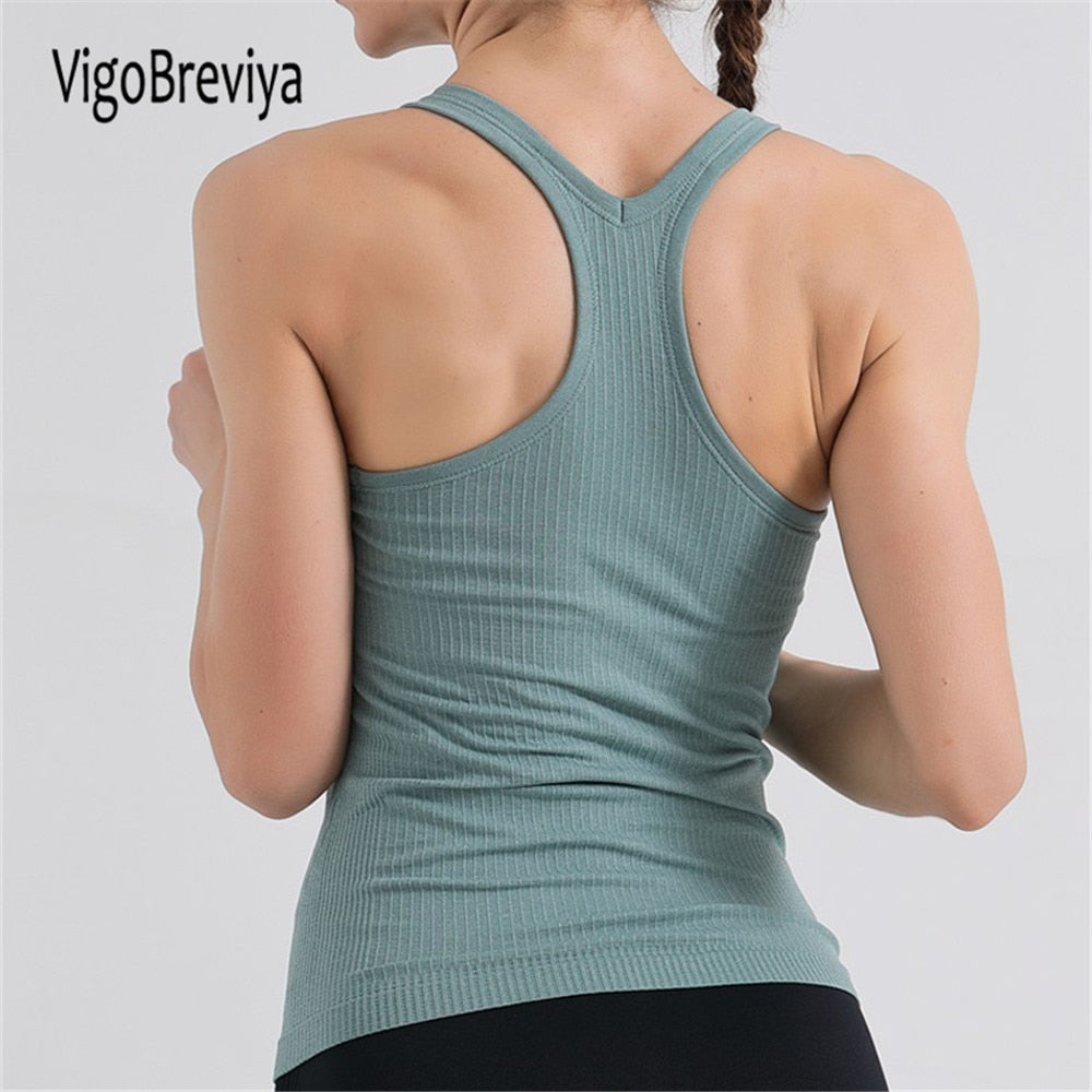 Seamless Yoga Tops With Bra